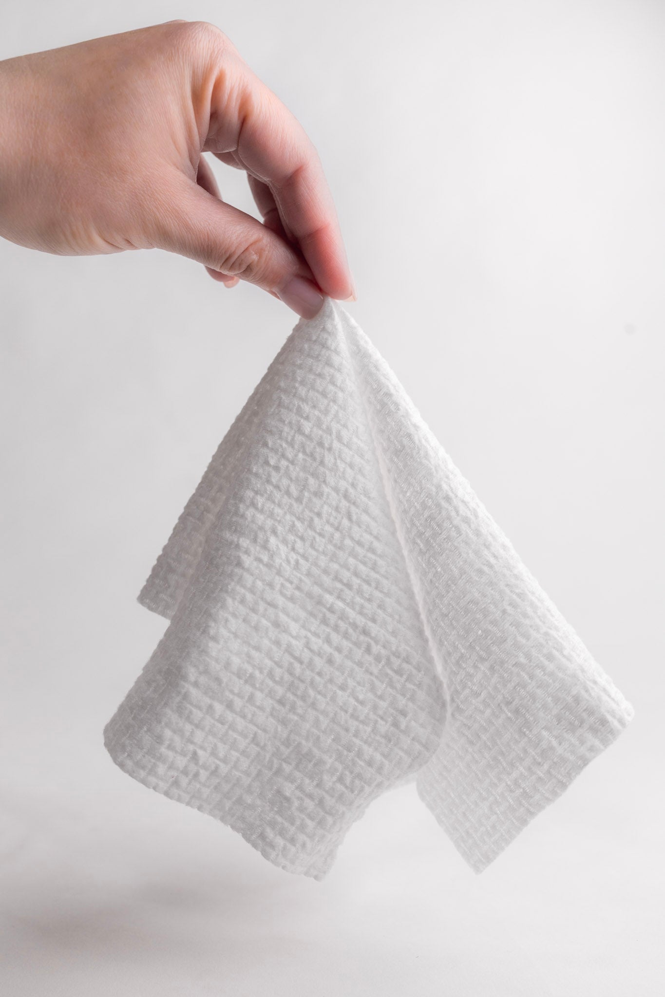 B Luxury Compressed Towels